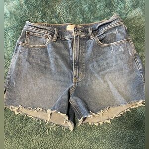 Abercrombie Mom shorts